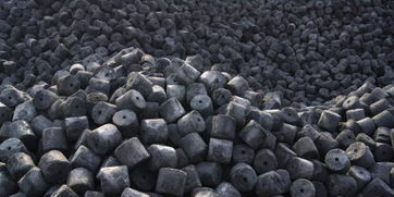 焦炭市场博弈加剧 第二轮提价蓄势待发，钢厂低库存与贸易商囤货待涨交织